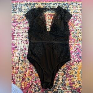 NWOT- Sophie B Black Lace Bodysuit Small Padded Lingerie Bodysuit Top Open Back